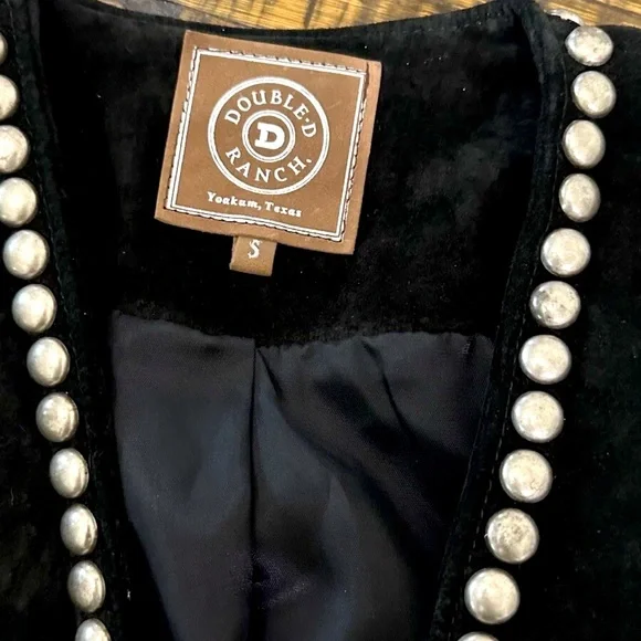 Double D Ranch suede studded jacket silver cross faux with turquoise Rtl $795 S - Picture 2 of 10